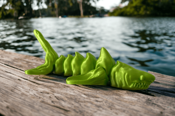 Articulated Rattling Shark Fidget Toy