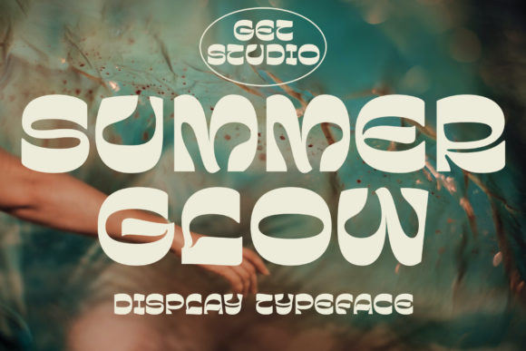 Summer Glow Retro Wavy Display Font
